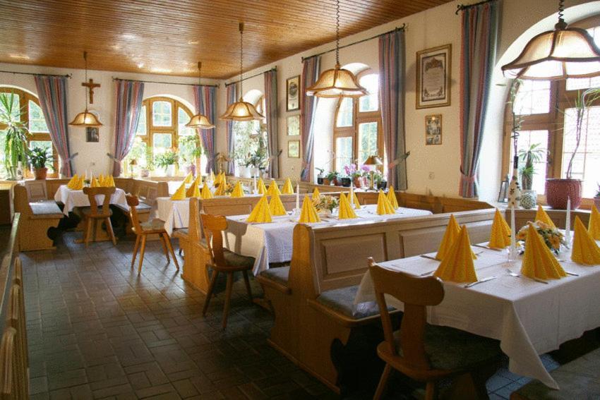 Pension-Metzgerei Hofer Inning am Holz Kültér fotó